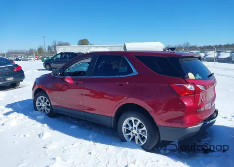 2021 Chevrolet Equinox Awd Lt z USA, uszkodzony, nr VIN 2GNAXUEV9M6102915